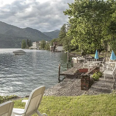 Hotel Albergo Riviera 3*