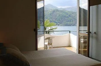 Albergo Riviera Pettenasco